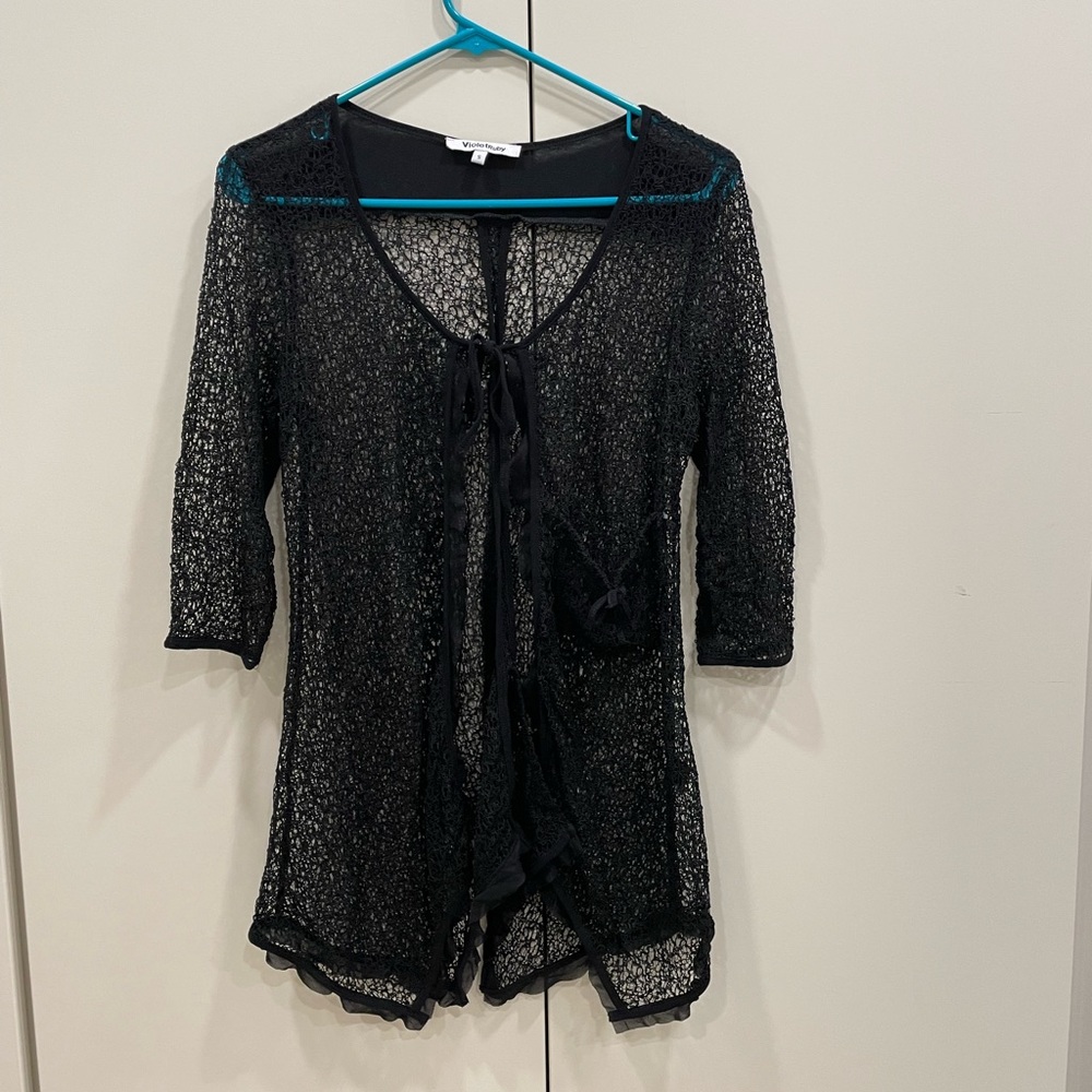 Black women’s swim cover up Size Small